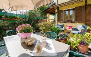 Casina Nella, Camaiore